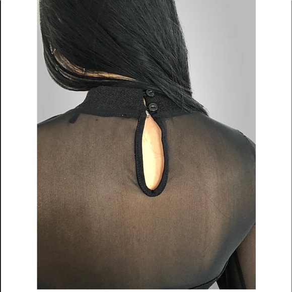 L/S Mock Neck mesh yoke Top- Black - Picture 2 of 2